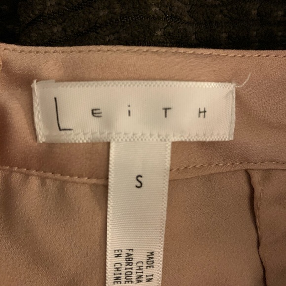 NWT⭐️Beautiful Lace blush shorts - Picture 3 of 5